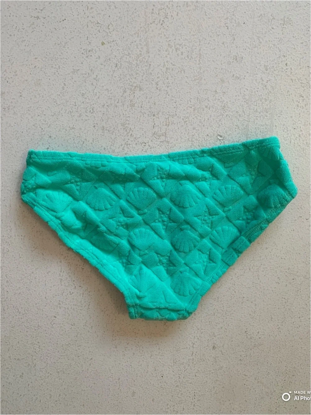 Cat & Jack Girl’s Green Textured Bikini Set Swimsuit Size Small NWT Seashell